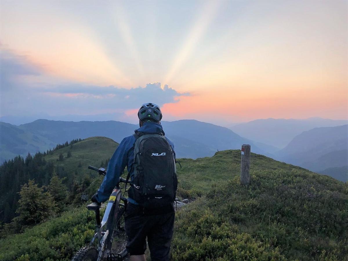 Am Zwoelferkogel Appartements Saalbach-Hinterglemm Kültér fotó