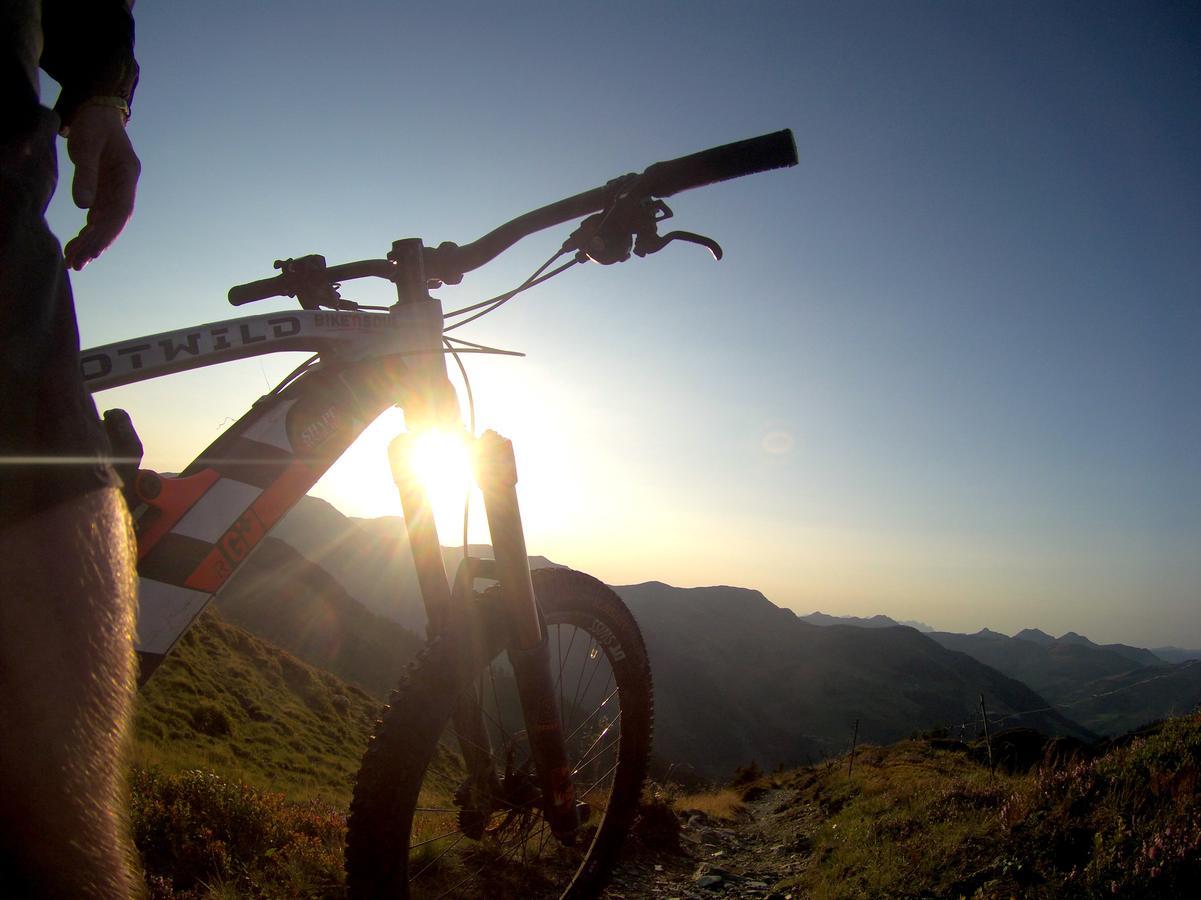 Am Zwoelferkogel Appartements Saalbach-Hinterglemm Kültér fotó