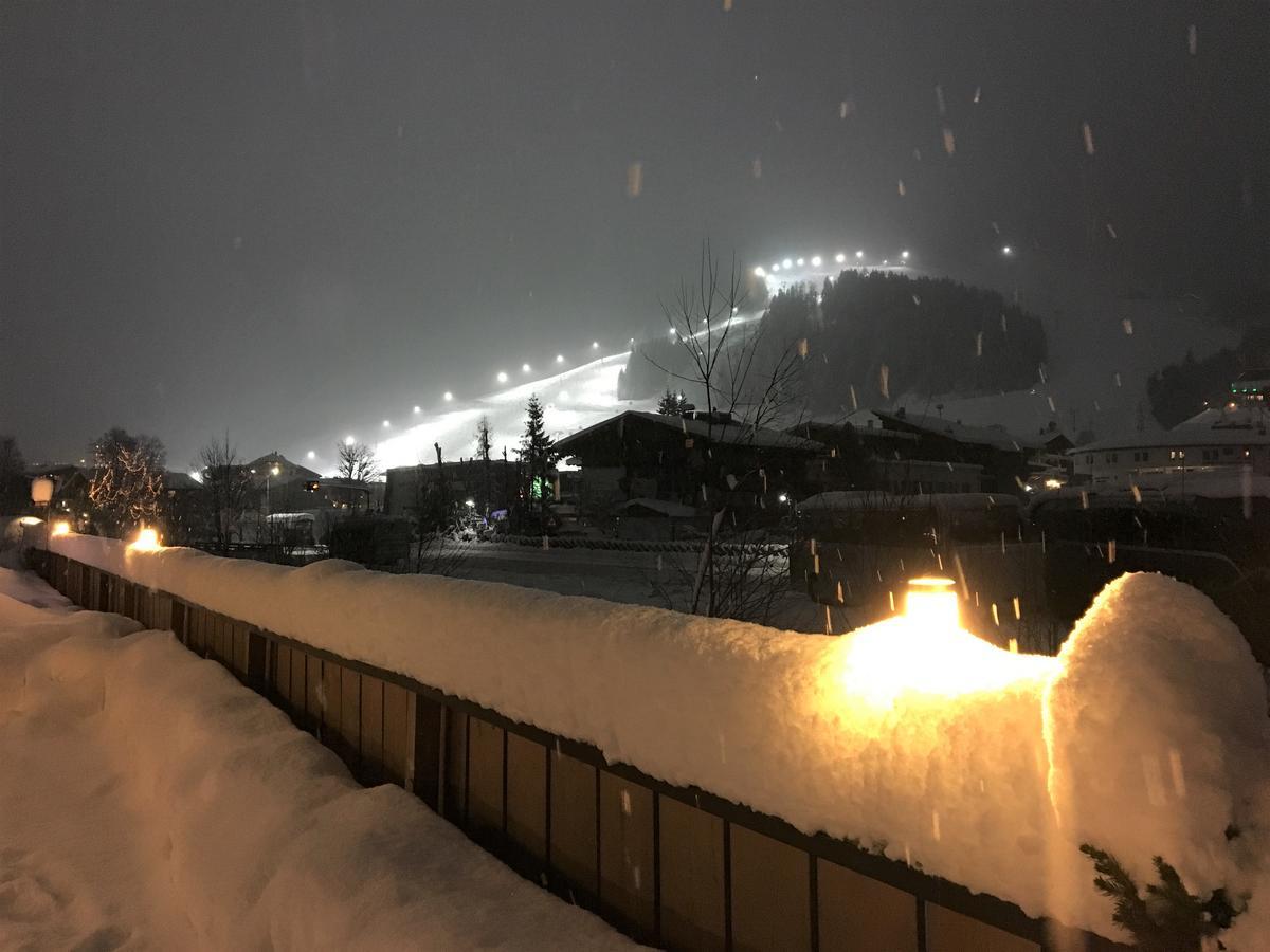 Am Zwoelferkogel Appartements Saalbach-Hinterglemm Kültér fotó